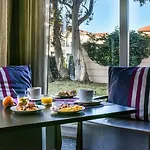 Jules Verne Ξενοδοχείο 4*