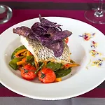 Jules Verne Ξενοδοχείο 4*