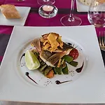 Ξενοδοχείο Jules Verne 4*