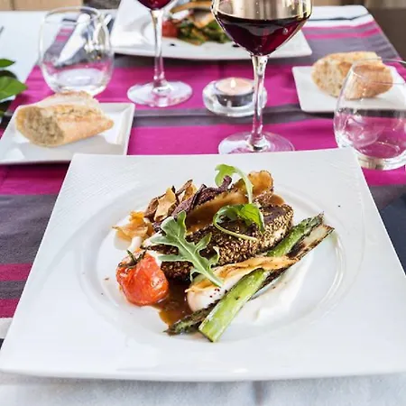 Jules Verne 4* Μπιαρίτζ