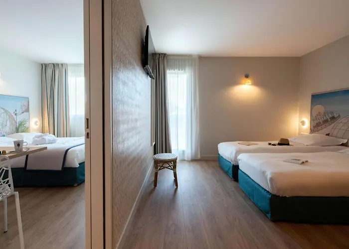 Hotel Jules Verne 4*