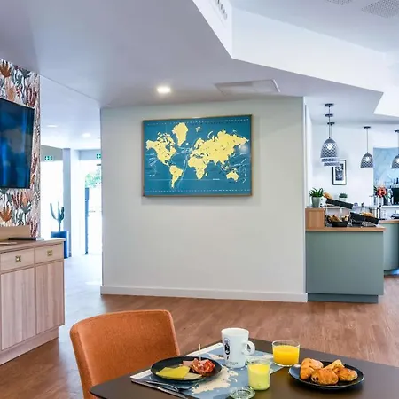 Jules Verne بياريتز