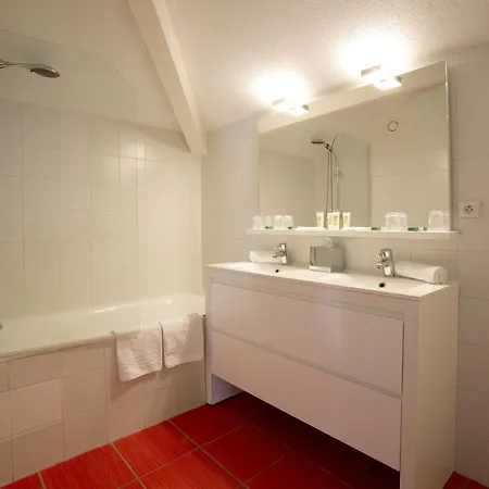 Jules Verne بياريتز