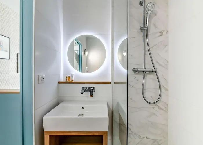 Отель Jules Verne Биарриц