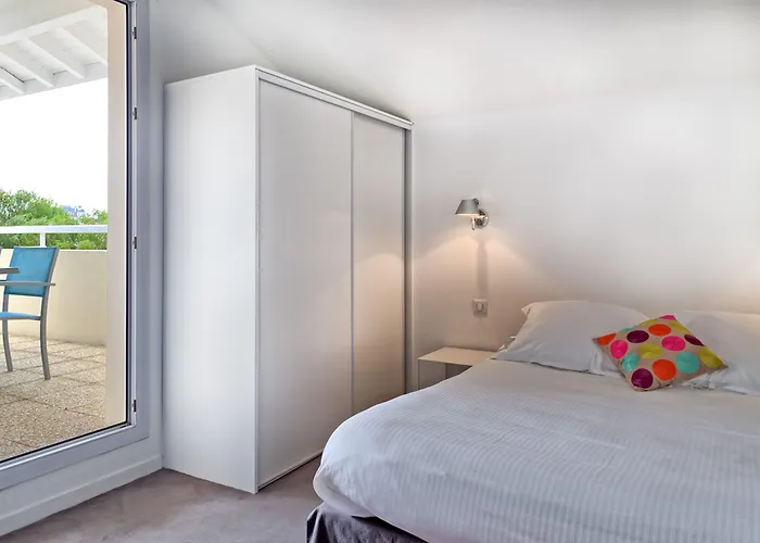 Jules Verne Отель Биарриц