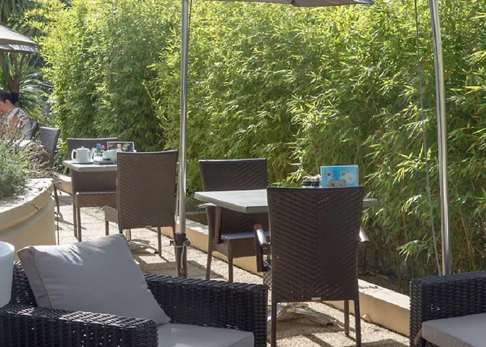 Jules Verne 4*